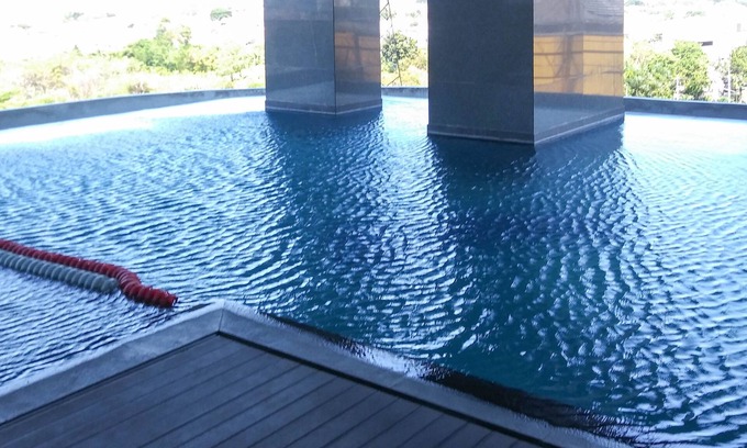 Surabaya Apartment | Homey 3Br With Private Lift At Grand Sungkono Lagoon Apartment