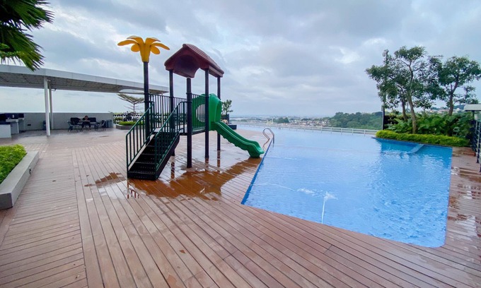 Semarang Apartment | Homey And Cozy Living Studio Amartha View Apartment