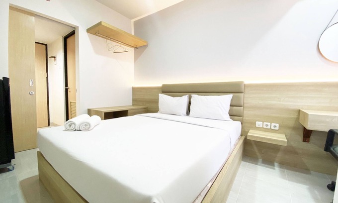 Jatingaleh Apartment | Homey And Modern Studio The Alton Apartment