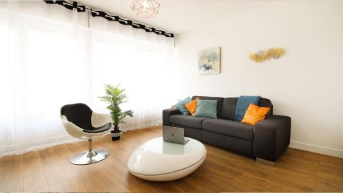 Ambilly Apartment | HOMEY PURITY/NEW/Parking gratuit/Proche Tram/Aux portes de Genève