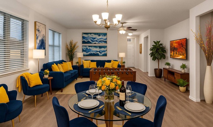 Lincoln Park House | Homify360 - The Escape | One level home long stays