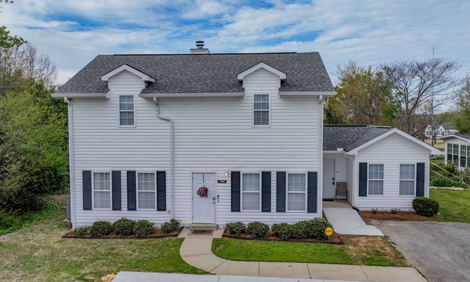 Tuscaloosa House | Honeysuckle Hideaway - Game Room, Outdoor Fireplace, and more!