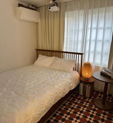 Seogyo-dong Bed & Breakfast | Hongdae House- 3mins to Hongdae Station
