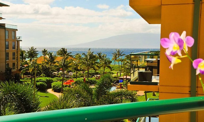 Honokowai Condo | Honua Kai Resort-Pools-Spacious Oceanview Studio-5 star-Rest and Recharge