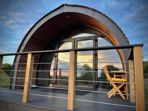Barrow upon Trent House | Hood Lane Farm - The Pod - Luxury Glamping Holiday Lodge
