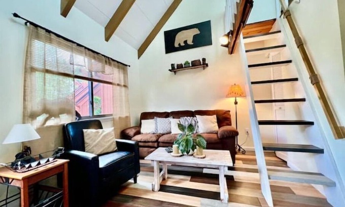 Canaan Valley Condo | HooDoo Loft - convenient & comphy condo in Davis