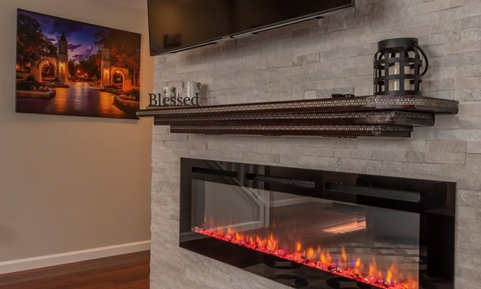 Bloomington House | Hoosier Happiness - The Townhouse Where Hoosiers Can Come Home