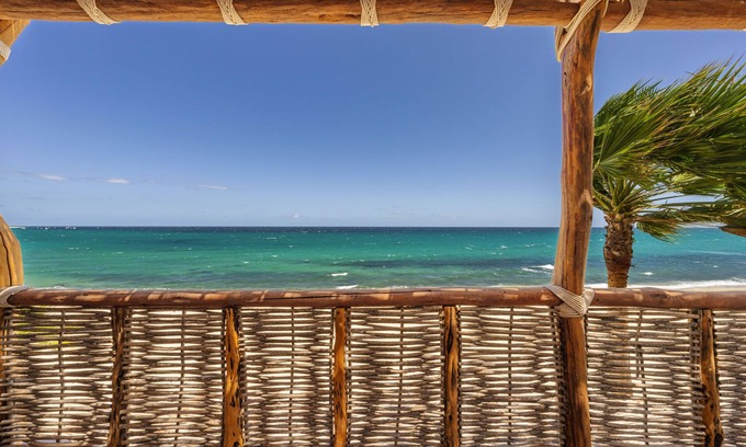 Buenavista House | Horizonte Sereno.nSoñaras despierto con el cantar de las olas y la vista al mar