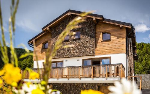 Donovaly Ski Chalet | Horská Chata Ostružiny