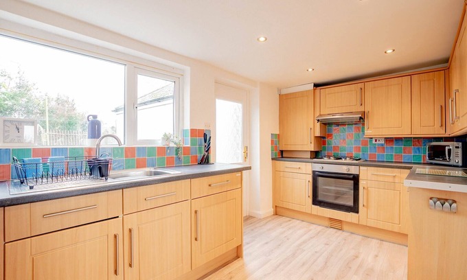Lower Wick House | Host & Stay | Chestnut Residence