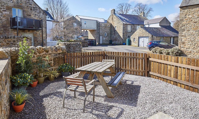 Bellingham House | Host Stay Fox Cottage