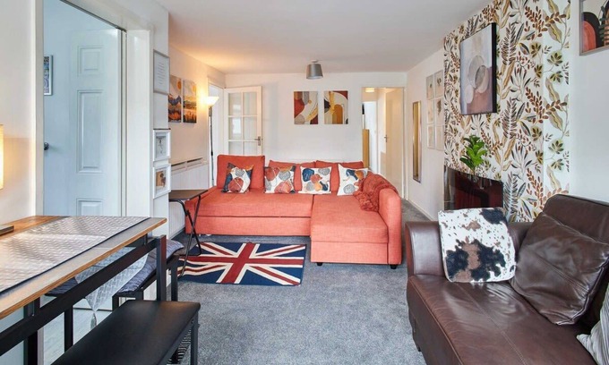 Burton Joyce Apartment | Host & Stay | Shaftsbury