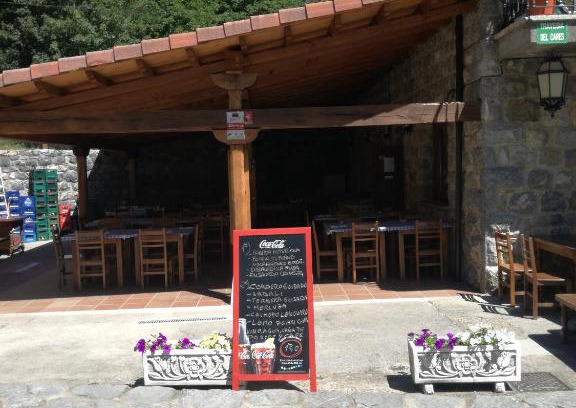 Cain House | Hostal Casa Tino