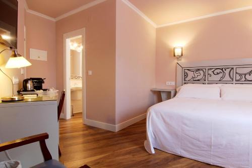 Candeleda House | Hostal Los Castañuelos