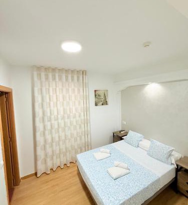 San Fernando de Henares House | Hostal Quinta Santillan