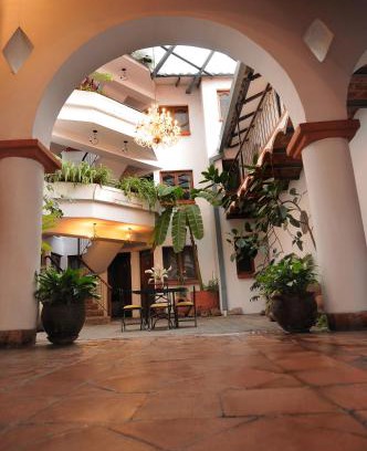 Sucre Hotel | Hostal Recoleta Sur