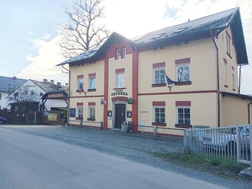 Petrov nad Desnou Hotel | Hostinec Peterka