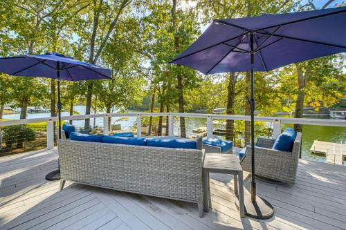 Rockwell House | Hot Springs Lakefront Home with Dock and Water Views!
