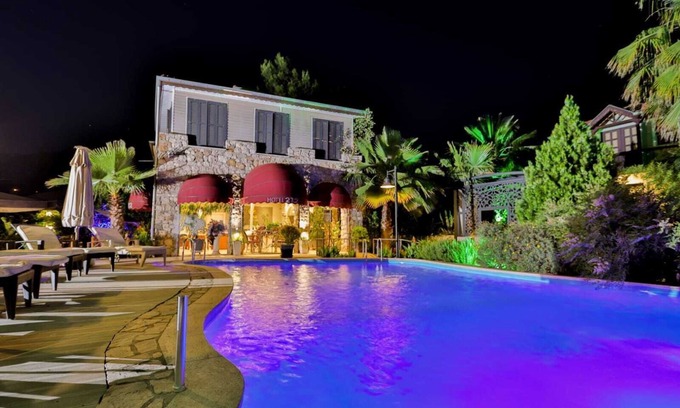 Olympos Hotel | Hotel 212 Olympos