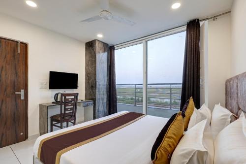 South West Hotel | Hotel Airport Near Yashobhumi