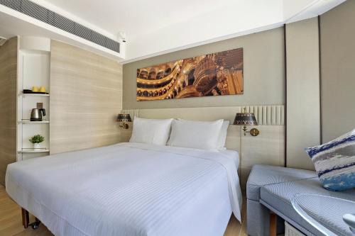 North Point Hotel | Hotel Alexandra