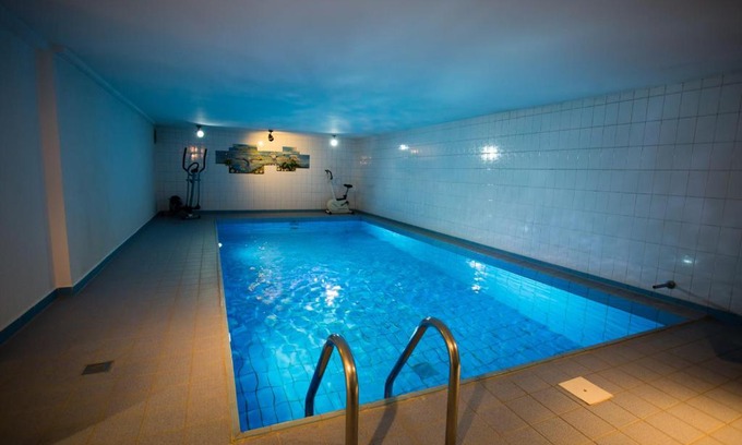 Wanheimerort Hotel | Hotel Am Sportpark