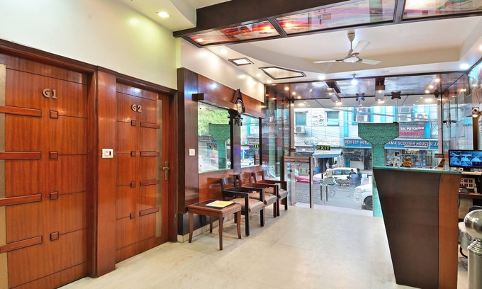 Karol Bagh Hotel | Hotel Aster Inn