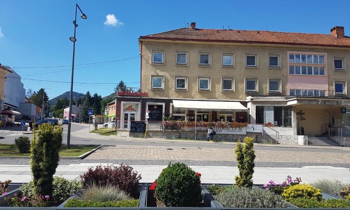 Handlova Hotel | Hotel Baník Handlová