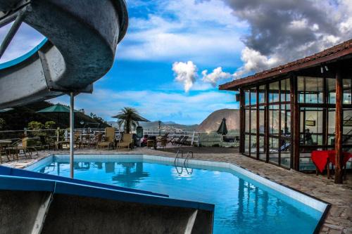 Perisse Hotel | Hotel Caledônia Inn