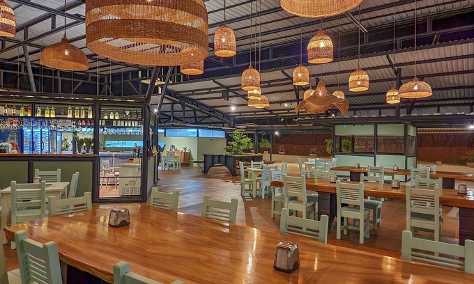 Puerto Triunfo Hotel | Hotel Capri Doradal