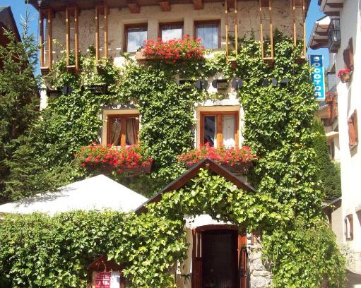 Sallent de Gallego Hotel | Hotel Casa Socotor