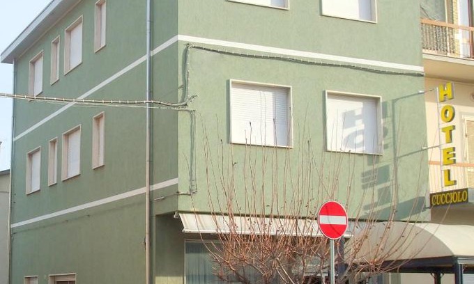 Donoratico Hotel | Hotel Cucciolo