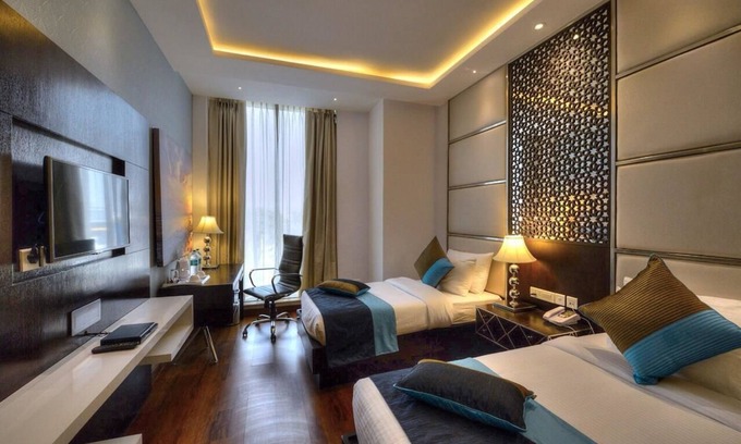 Faridabad Hotel | Hotel Delite Grand