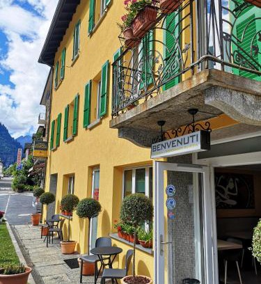 Lavorgo Hotel | Hotel Elvezia - Self Check-in