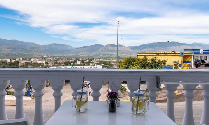 Qender Hotel | Hotel Flori