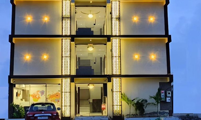 Surat Hotel | Hotel Fortune