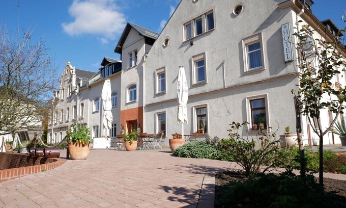 Niederwiesa House | Hotel Garni Brauhof Niederwiesa