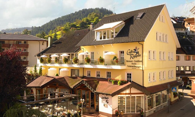 Bad Peterstal-Griesbach Hotel | Hotel Garni Café Räpple