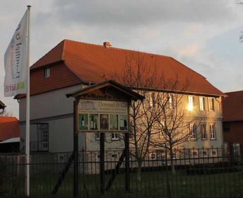 Rohrsheim Hotel | Hotel Garni Demmel & Cie