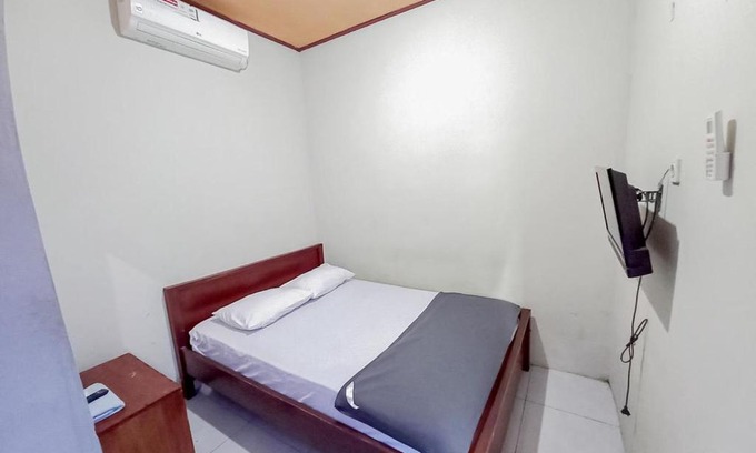 Nganjuk Hotel | Hotel Gerung 2 near Luwes Mall Nganjuk
