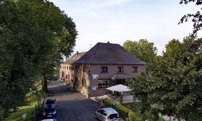 Uedem Hotel | Hotel Haus Nachtigall B&B