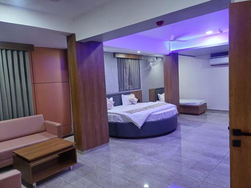 Mahesana Hotel | Hotel Heritage Inn
