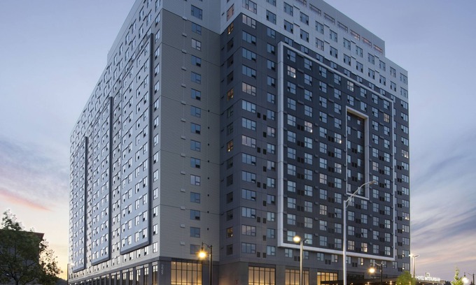 Southcenter Hotel | Hotel Interurban Seattle Airport SeaTac