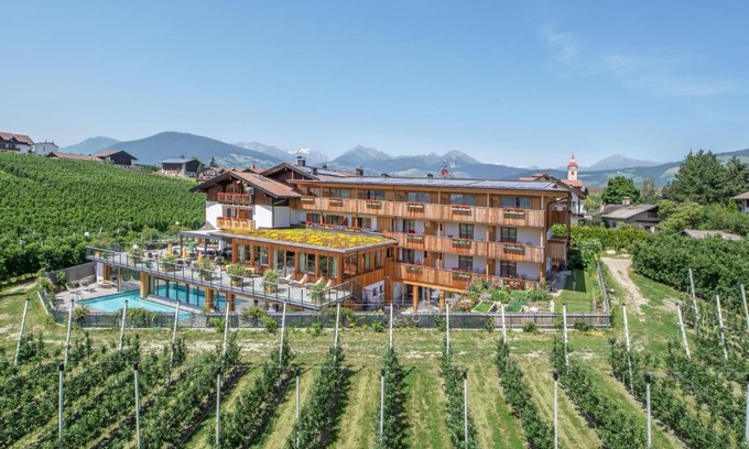 Naz Hotel | Hotel Jonathan