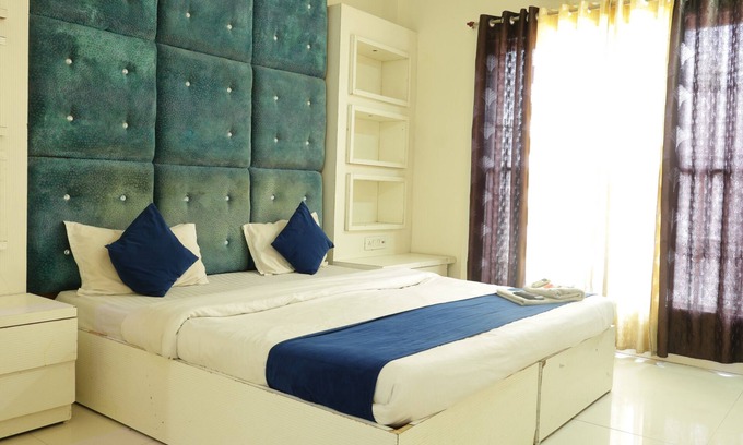 Indore Hotel | Hotel Kanchan Palace