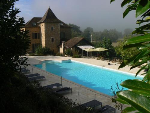 Naussac Hotel | Hotel La Bastie d'Urfé