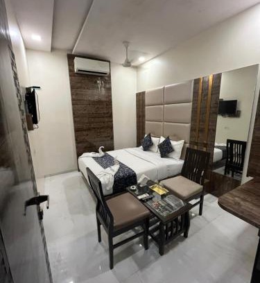 Mumbai Hotel | Hotel Magnetic - NEAR INTERNATIONAL AIRPORT