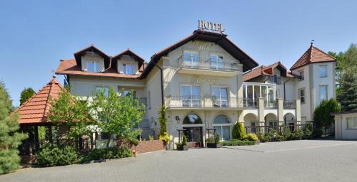 Stopnica Hotel | Hotel Mateo