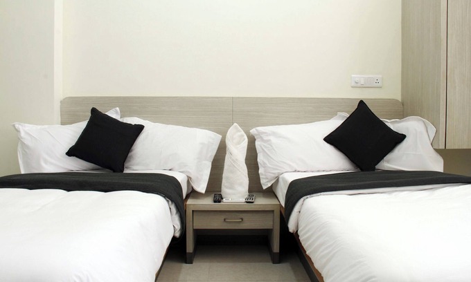 Daulatabad Hotel | Hotel New Bharti