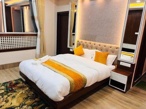Nagarjun Hotel | Hotel Nagarjun Palace